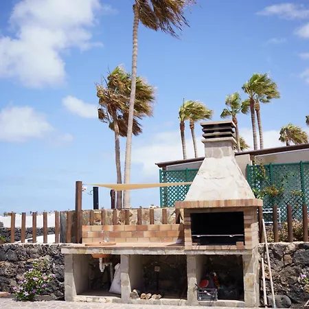 Marina I Beachfront By Holidays Vila Corralejo