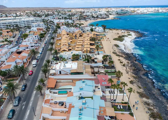 Marina I Beachfront By Holidays Villa *