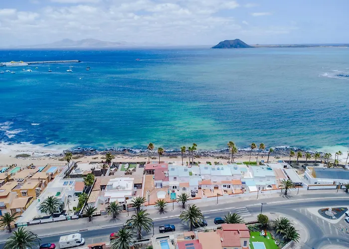 Marina I Beachfront By Holidays Villa Corralejo